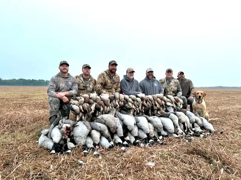 Guided Waterfowl Hunts in Edmonton, Alberta Canada Waterfowl Hunts
